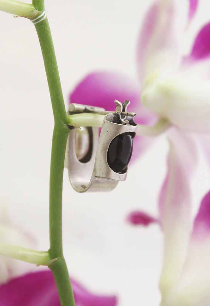I&I Earring