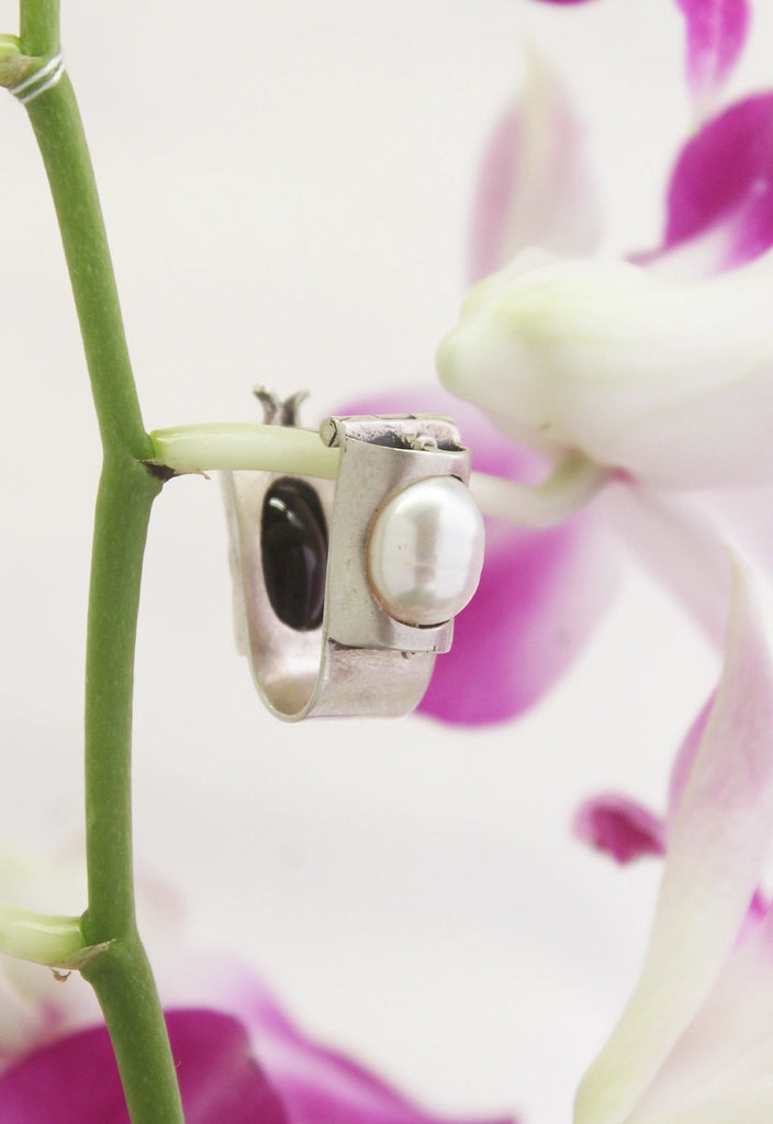I&I Earring