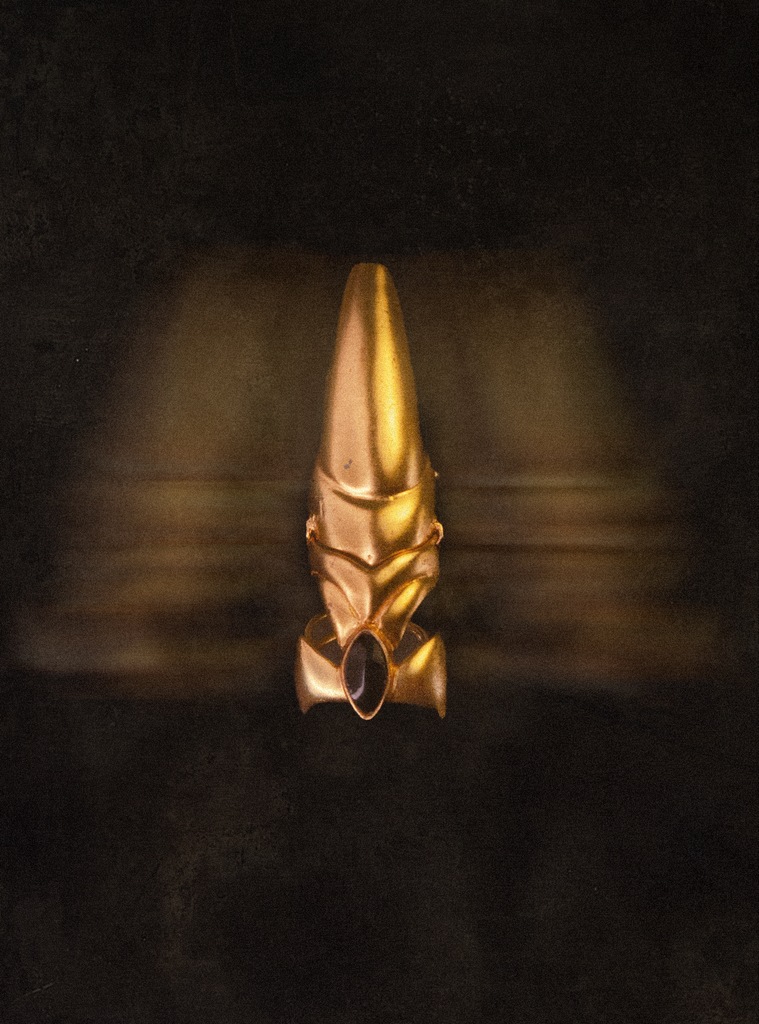 Raakh Nail ring