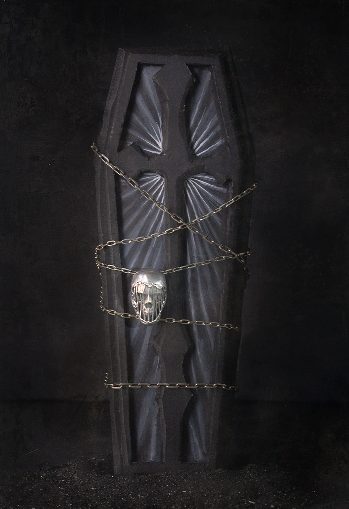 Iron grip neck piece