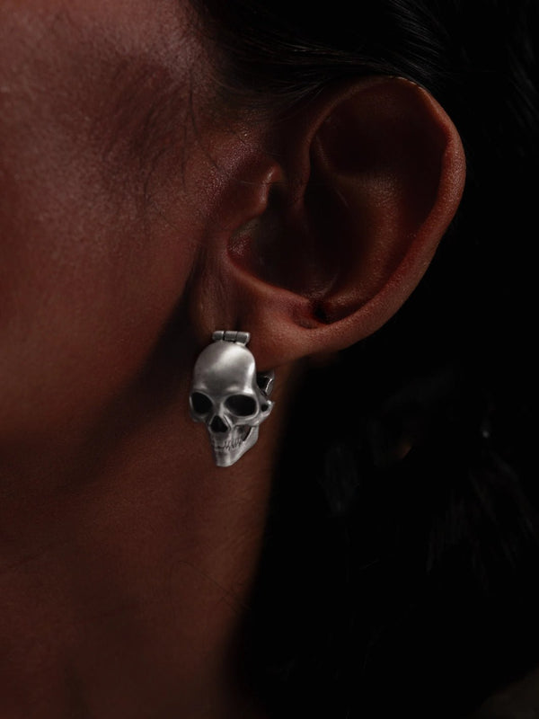 Asur Earring in 925 sterling silver, worn by a model – earrings, Bhavya Ramesh