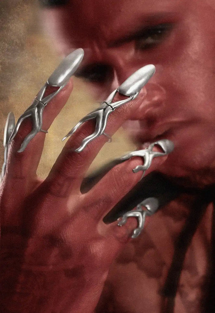 Bague à ongles griffe-tron