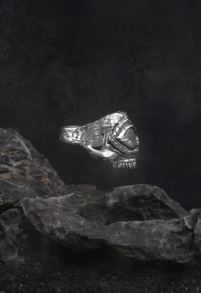 Cyclops Ring