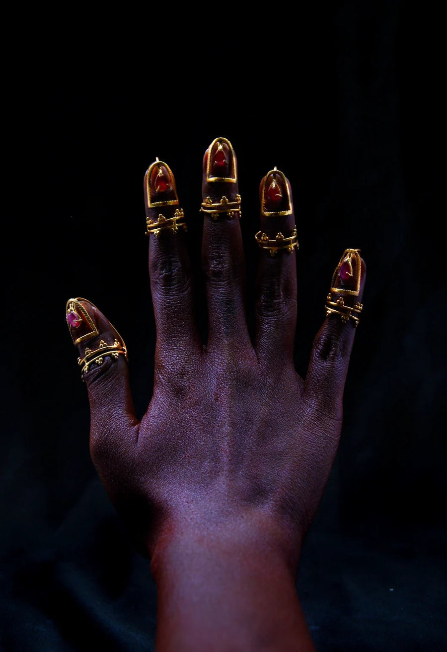 Dame in 18-carat gold plating on sterling silver, product photo on black – nail rings, Bhavya Ramesh