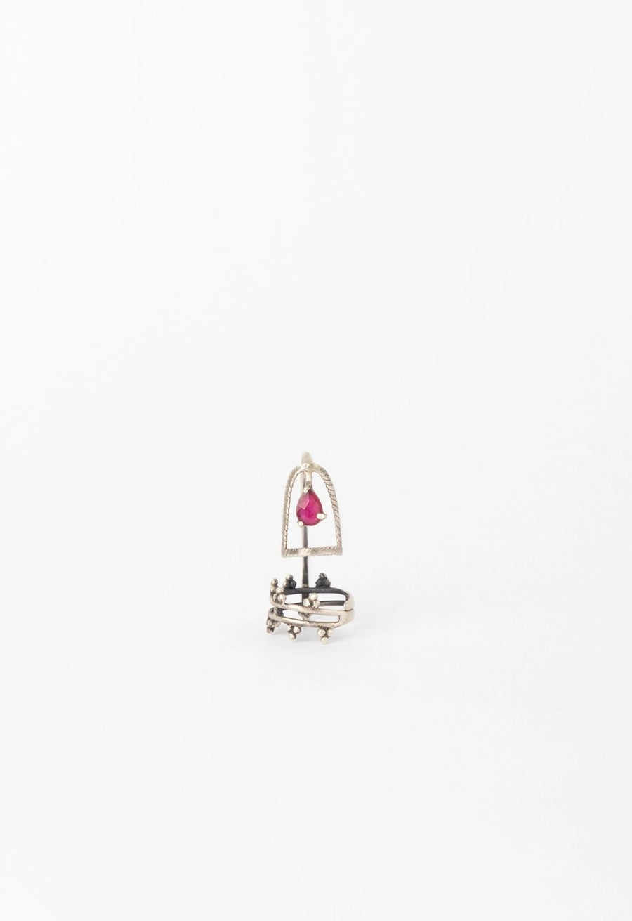 Dame in 925 sterling silver, product photo on black – nail rings, Bhavya Ramesh
