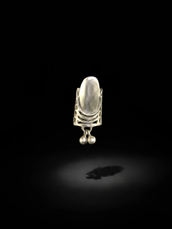 The Conqueror in sterling silver, product photo on black – nail rings, Bhavya Ramesh