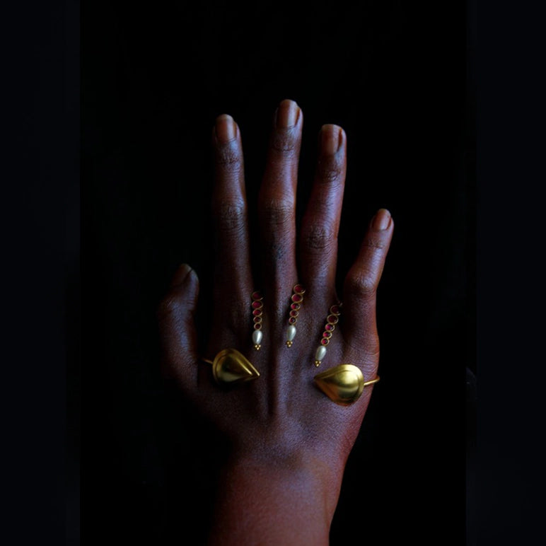 Her Highness Palm Cuff