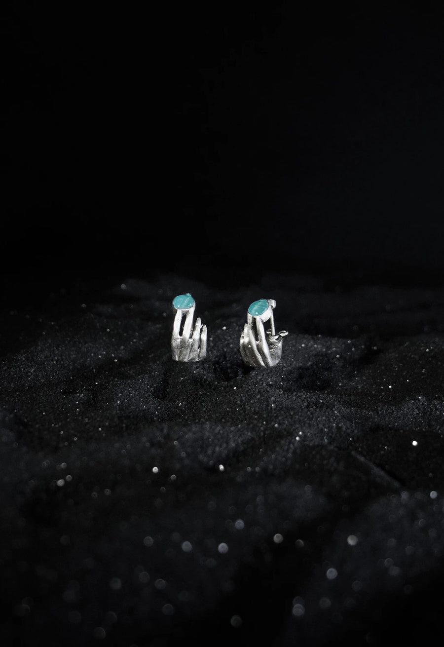 Hissvarna Earring in 925 sterling silver, product photo on black – earrings, Bhavya Ramesh
