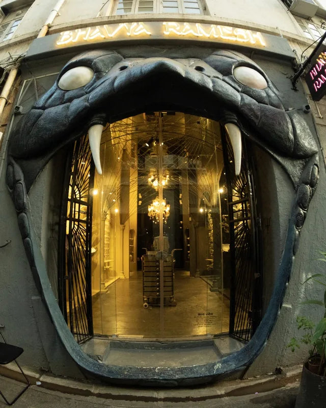 The serpent facade of the Bhavya Ramesh store on Forbes Street, Kala Ghoda