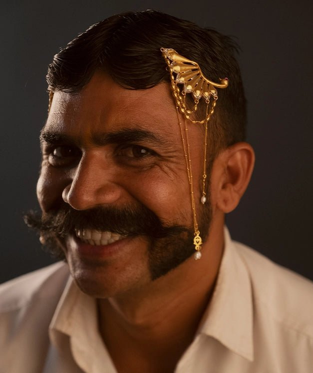 Malpua Hairclip in 18-carat gold plating on sterling silver, worn by a model – hair clip, Bhavya Ramesh