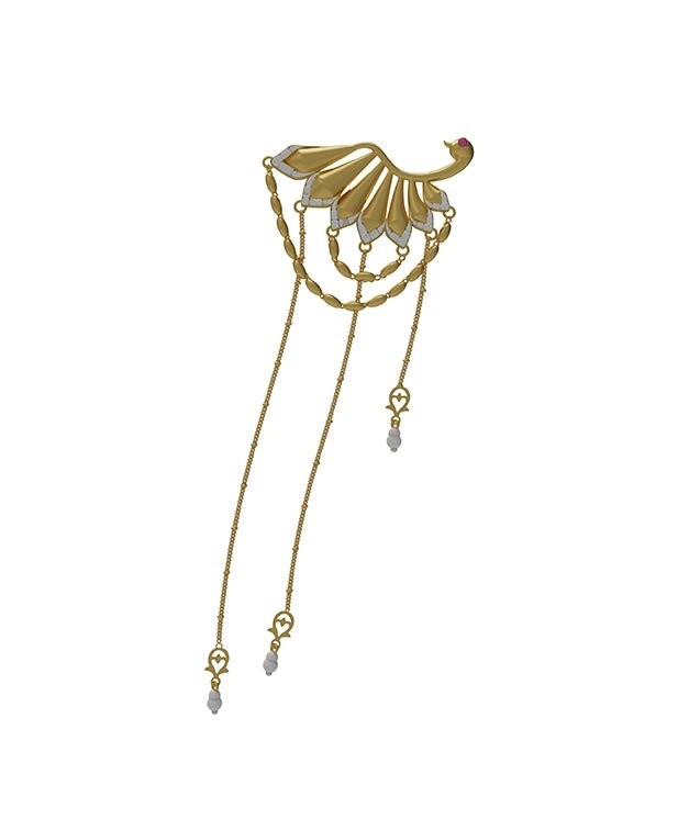 Malpua Hairclip in 18-carat gold plating on sterling silver, product photo on black – hair clip, Bhavya Ramesh
