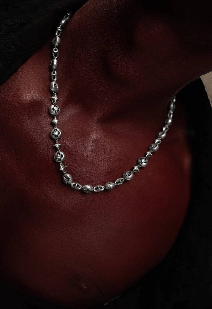 Oblivion Neckpiece