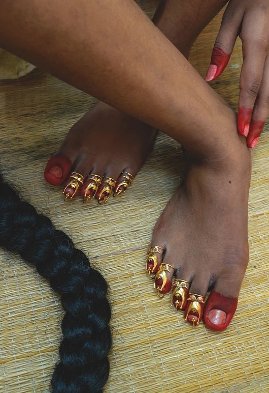 Saahas | साहस Nail Caps in 18-carat gold plating on sterling silver, worn by a model – nail rings, Bhavya Ramesh