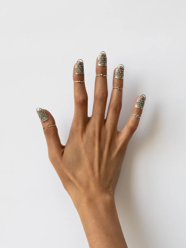 Shark in 925 sterling silver, worn by a model – nail rings, Bhavya Ramesh