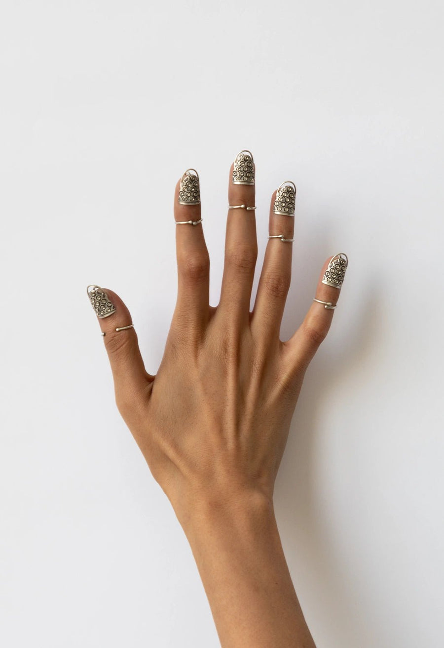 Shark in 925 sterling silver, worn by a model – nail rings, Bhavya Ramesh
