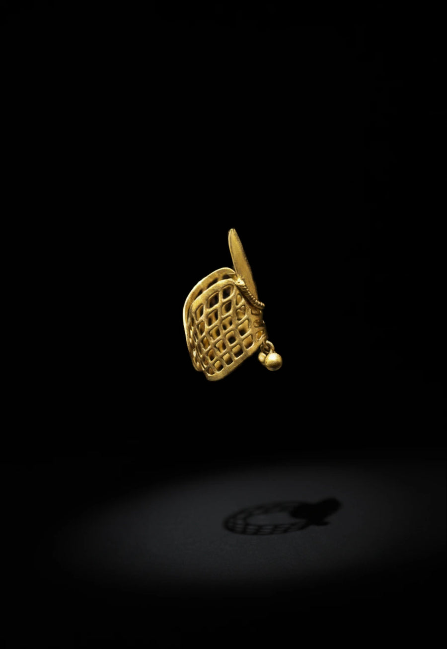 The Conqueror in sterling silver, product photo on black – nail rings, Bhavya Ramesh