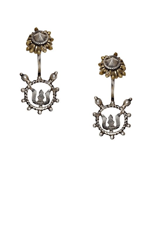Trishul Ear Clip in 925 sterling silver, product photo on black – ear clips, Bhavya Ramesh