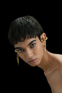 Embrace Earclip
