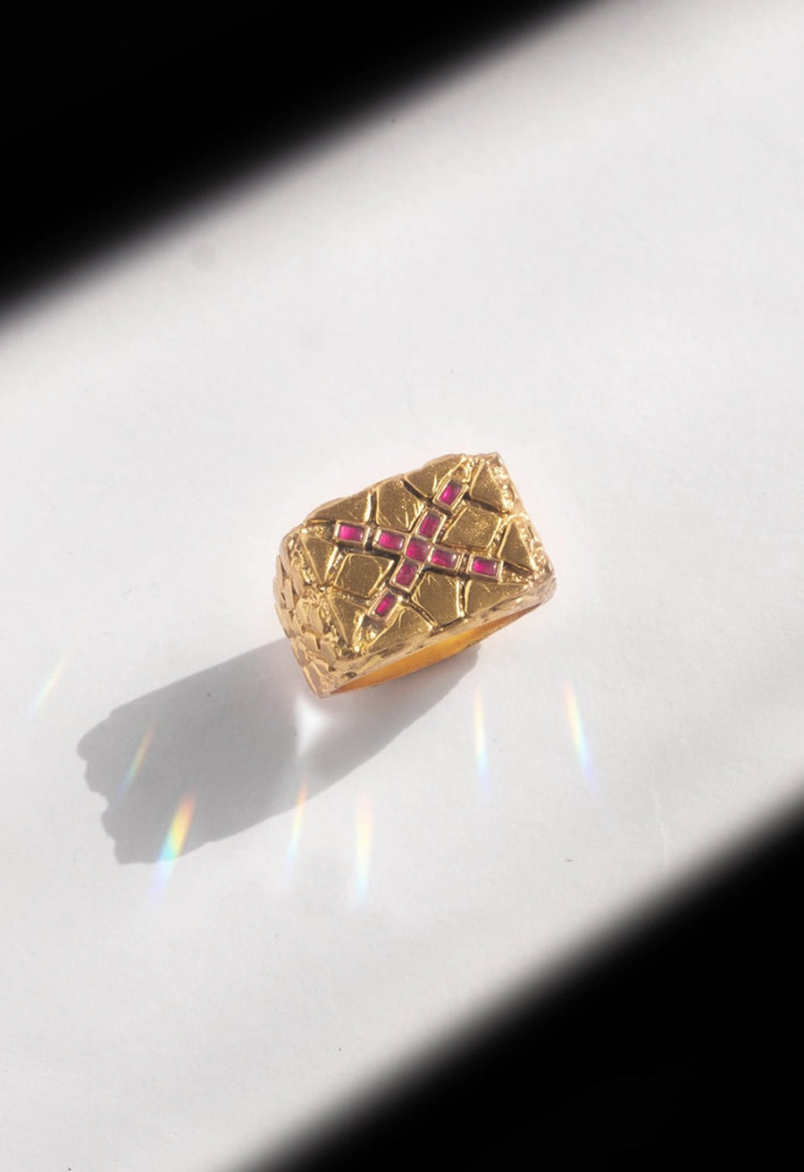 Uraga Ring in sterling silver, product photo on black – rings, Bhavya Ramesh