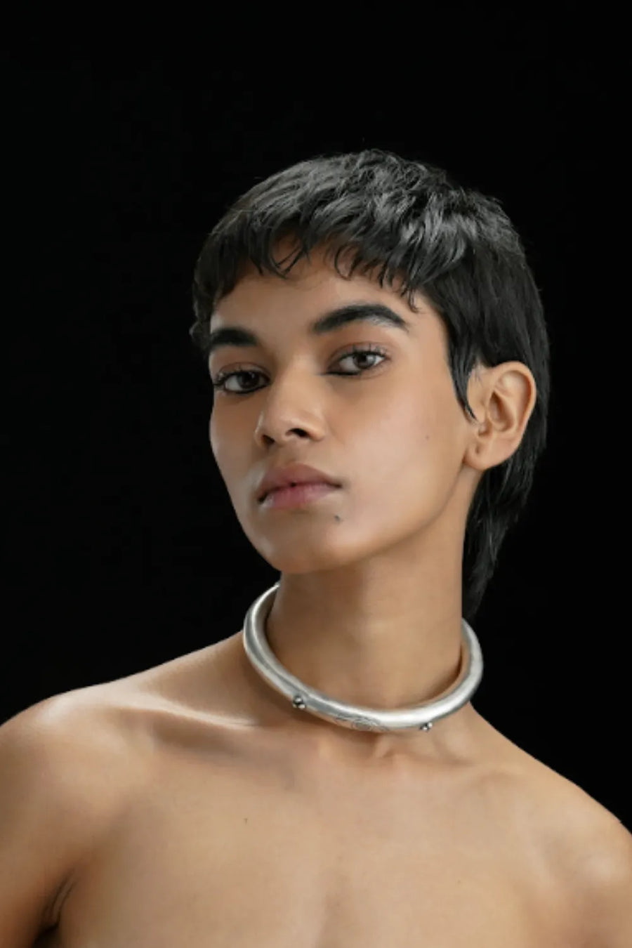 Vigil Choker in sterling silver, worn by a model – neck pieces, Bhavya Ramesh