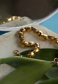 Bracelet entrelacé - Bhavya Ramesh