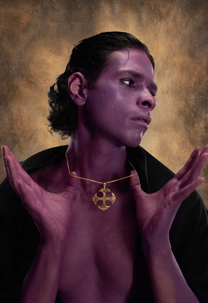 Aatank Neckpiece