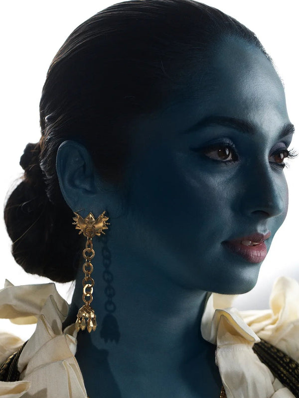 CelestialChain in 18-carat gold plating on sterling silver, worn by a model – earrings, Bhavya Ramesh