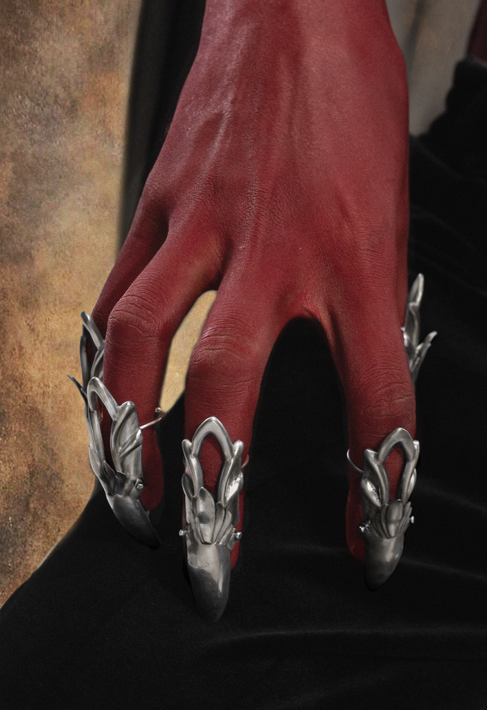 Skin Scraper Nail ring