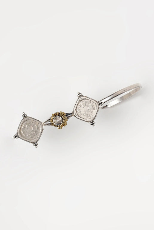 D Bangle