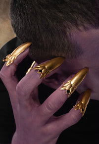 Bague à ongles poignard du diable