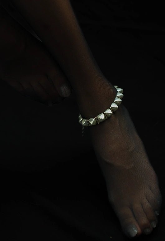 Edge Of Everything Anklet in 925 sterling silver, product photo on black – anklet, Bhavya Ramesh