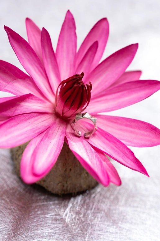Edgy Ring in 925 sterling silver, product photo on black – rings, Bhavya Ramesh