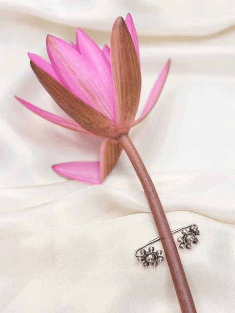 Flower Ear Clip