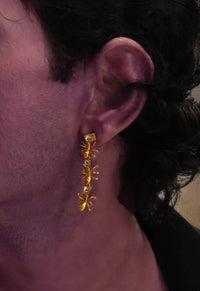 Boucle d'oreille insidieuse