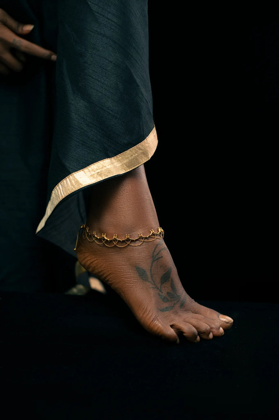 Kinari Anklet in 18-carat gold plating on sterling silver, worn by a model – anklet, Bhavya Ramesh