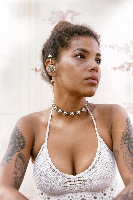 Levitate Choker