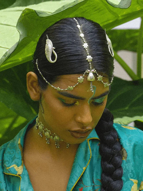 Nekhi | नेकी Hair Bobbies in 925 sterling silver, worn by a model – hair clip, Bhavya Ramesh