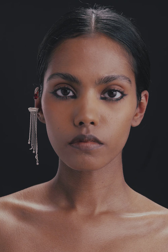 Embrace Earclip
