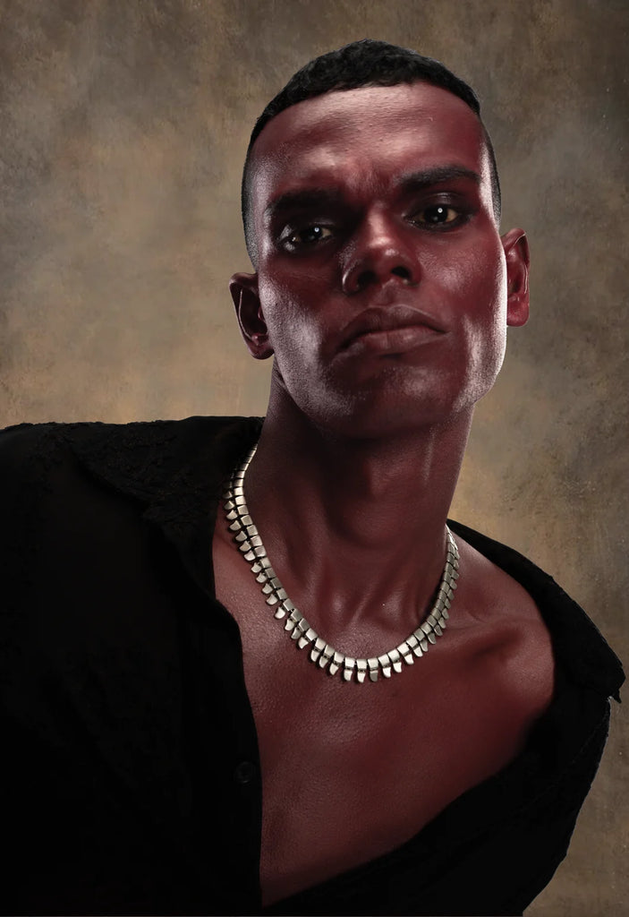 Restless Neckpiece