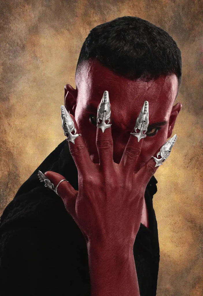 Rogue Nail ring