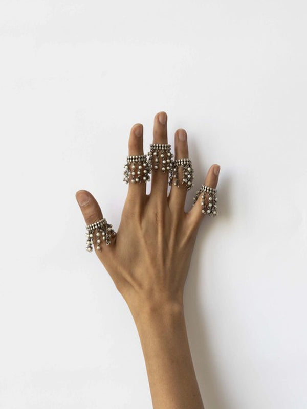 Royal Consort in 925 sterling silver, worn by a model – nail rings, Bhavya Ramesh