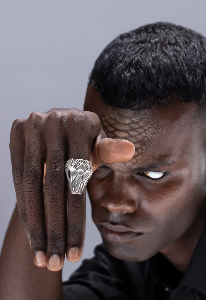 Takshaka Ring