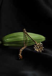 Suspension d'oreille Trishul et Rudraksh