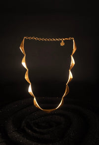 Collier Vegavat