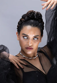 Collier Vegavat